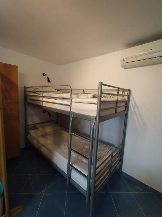 Vila Velebit Apartment Razanac