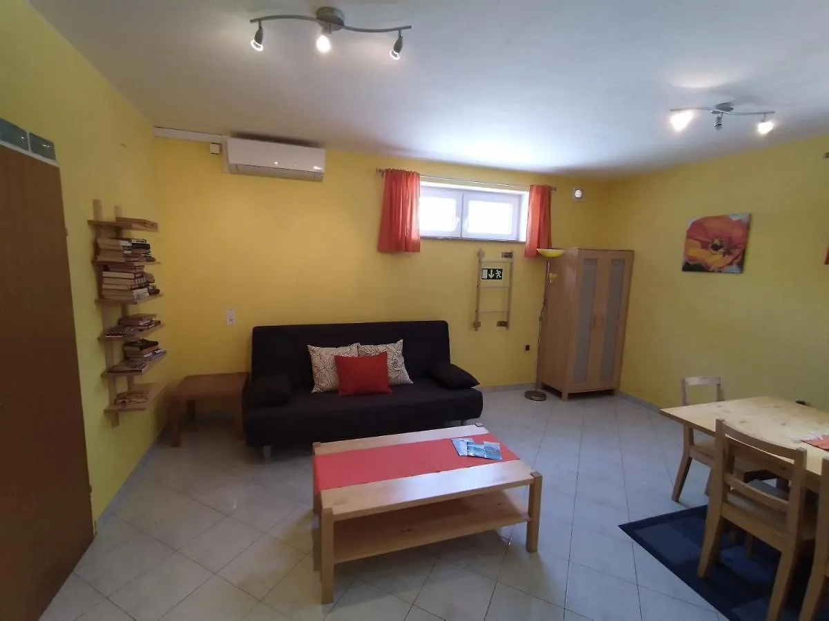 Vila Velebit Apartment Razanac