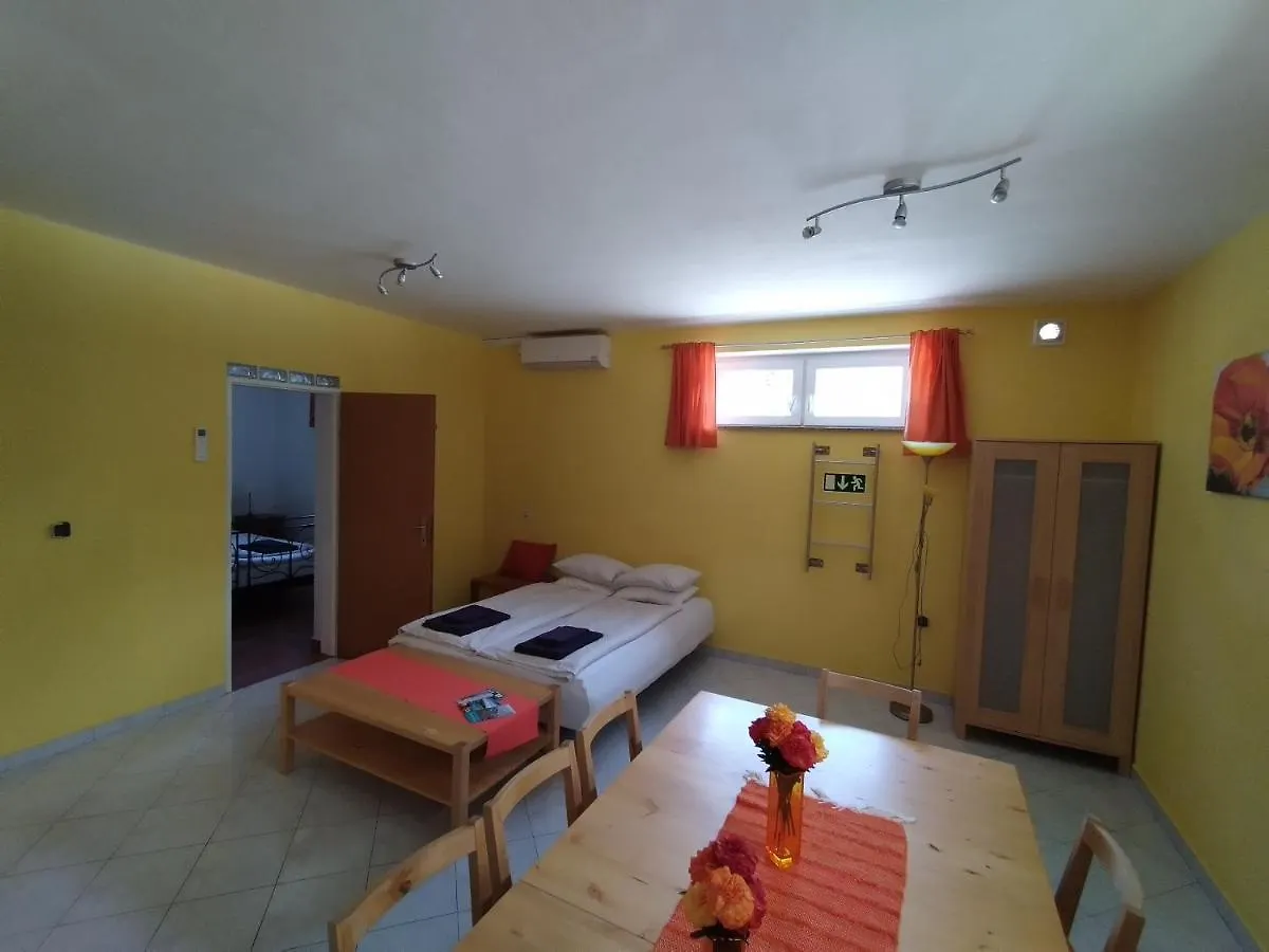 Vila Velebit Apartment Razanac